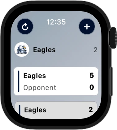 ScoreT on Apple Watch showing the same Eagles games